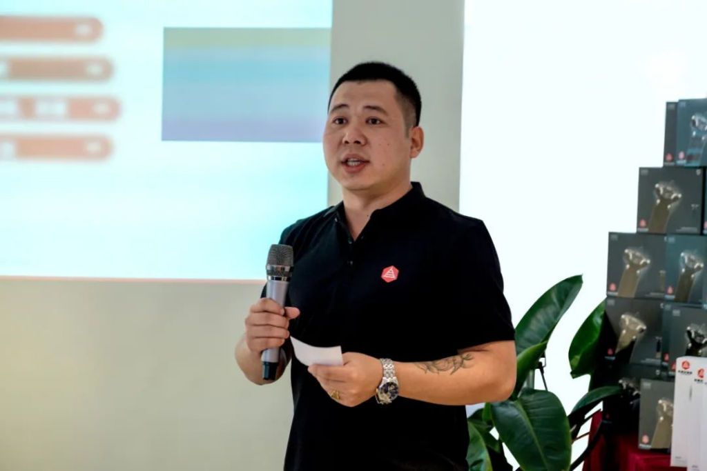 心相融·创未来丨腾博官网物流2022年中总结会议