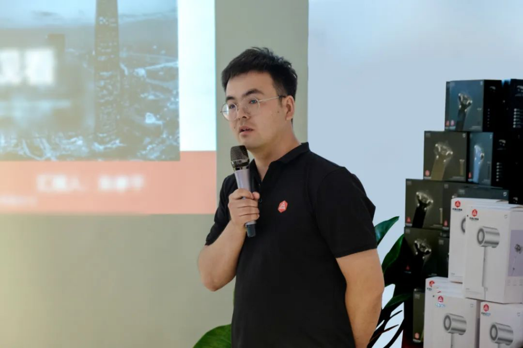 心相融·创未来丨腾博官网物流2022年中总结会议